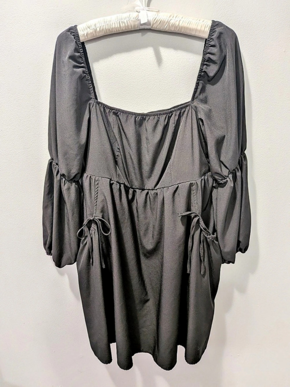 Dark Coquette Babydoll Puff Sleeve Dress in Black Large Like New